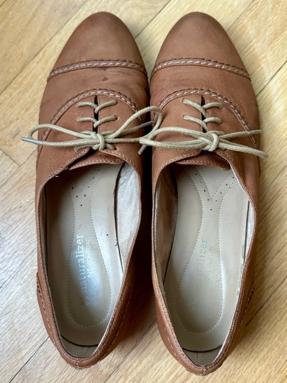 Naturalizer Genuine Leather Lace-Up Oxford Loafers - Picture 4 of 8
